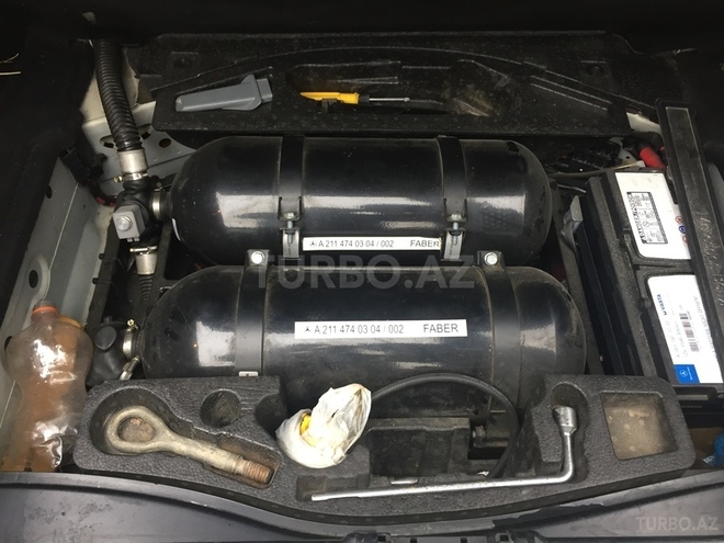Mercedes E 200 2005, 367,000 km - 2.0 л - Bakı