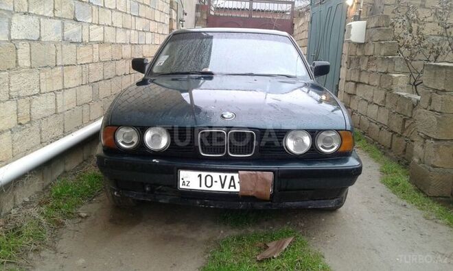 BMW 520 1990, 200 km - 0.2 л - Bakı