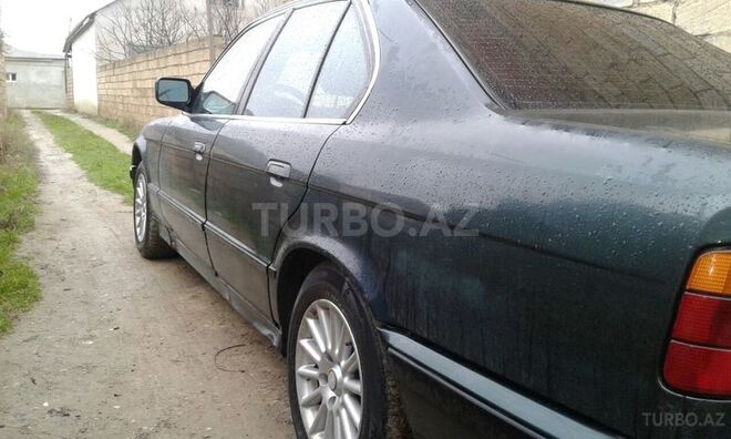BMW 520 1990, 200 km - 0.2 л - Bakı