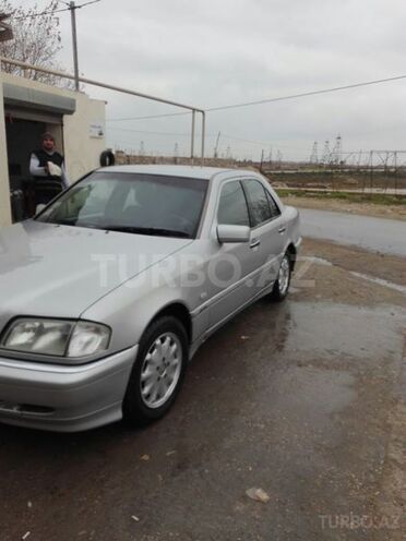 Mercedes C 180 1997, 256,000 km - 1.8 л - Bakı