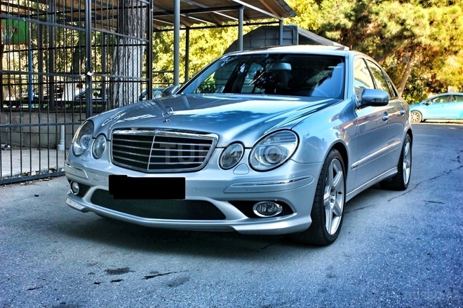 Mercedes E 350 2006, 53,000 km - 3.5 l - Bakı