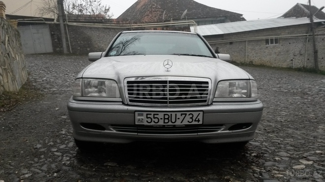 Mercedes C 200 1998, 245,000 km - 2.0 л - Şəki