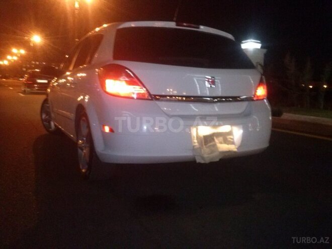Opel Astra 2007, 175,000 km - 1.8 л - Sumqayıt
