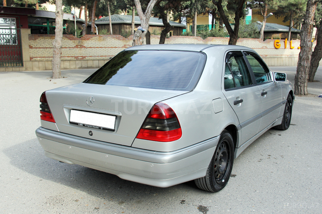 Mercedes C 180 1998, 122,360 km - 1.8 l - Bakı