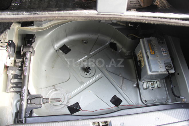Mercedes C 180 1998, 122,360 km - 1.8 l - Bakı