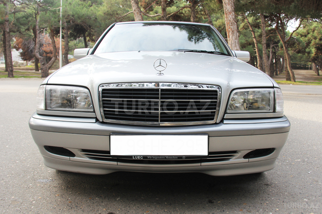 Mercedes C 180 1998, 122,360 km - 1.8 l - Bakı