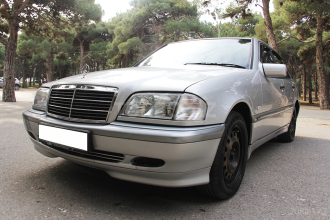 Mercedes C 180 1998, 122,360 km - 1.8 l - Bakı