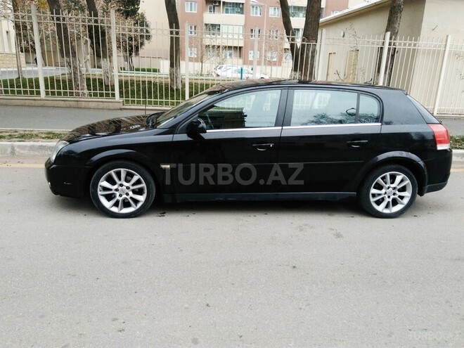 Opel Signum 2004, 215,000 km - 2.2 l - Bakı