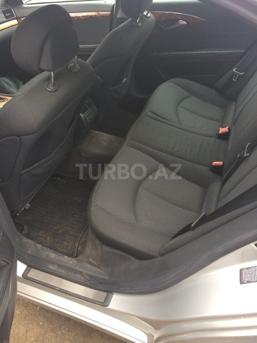 Mercedes E 220 2002, 265,000 km - 2.2 l - Bakı