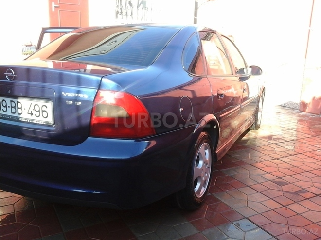 Opel Vectra 1999, 384,246 km - 1.6 л - Bakı