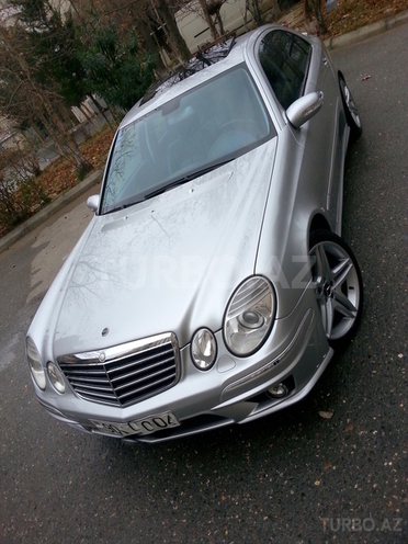 Mercedes E 320 2002, 243,000 km - 3.2 l - Bakı