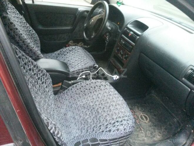 Opel Astra 1998, 180,000 km - 2.0 l - Bakı
