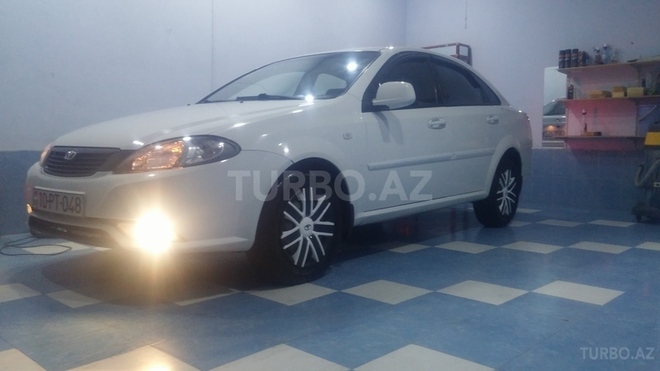 Daewoo Gentra 2013, 165,000 km - 1.5 l - Bakı