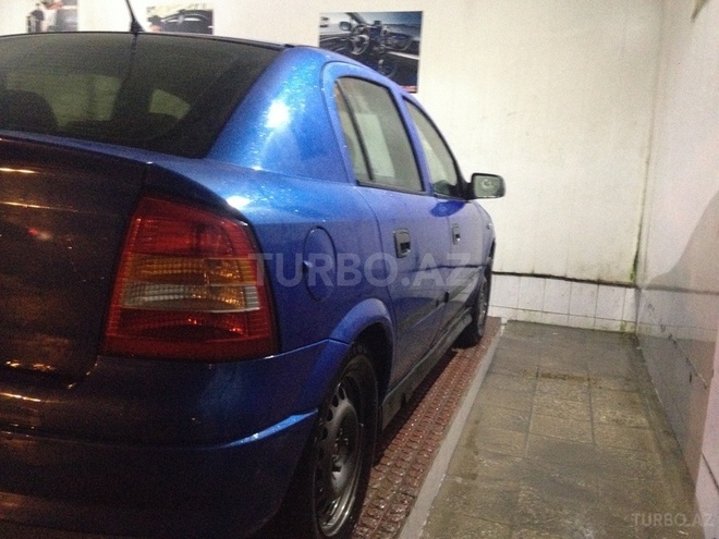 Opel Astra 1998, 330,000 km - 1.6 l - Bakı