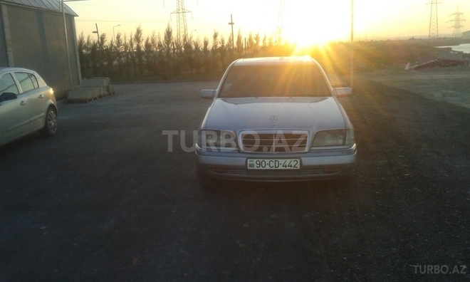Mercedes C 220 1993, 620,000 km - 2.2 л - Bakı