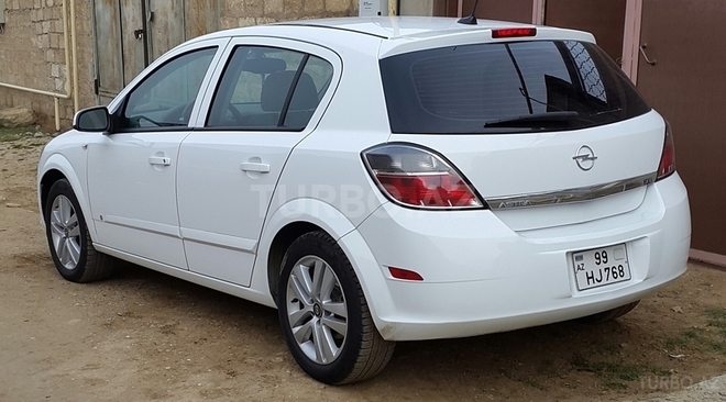 Opel Astra 2007, 118,000 km - 1.8 l - Bakı