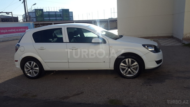 Opel Astra 2007, 118,000 km - 1.8 l - Bakı