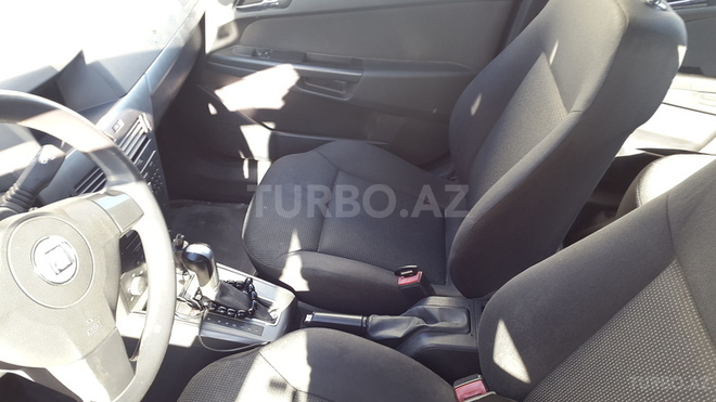 Opel Astra 2007, 118,000 km - 1.8 l - Bakı