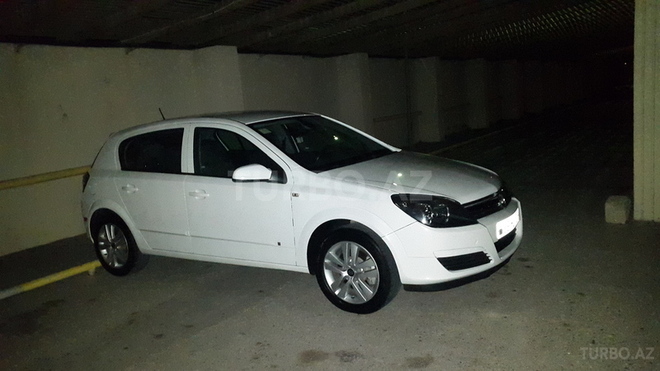 Opel Astra 2007, 118,000 km - 1.8 l - Bakı