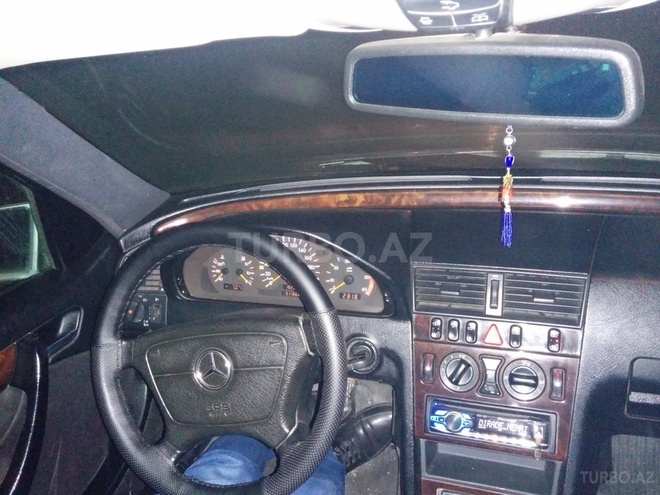 Mercedes C 220 1999, 500,000 km - 2.2 l - Salyan