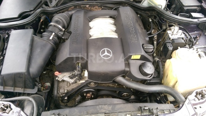 Mercedes E 240 2000, 215,000 km - 2.6 l - Bakı