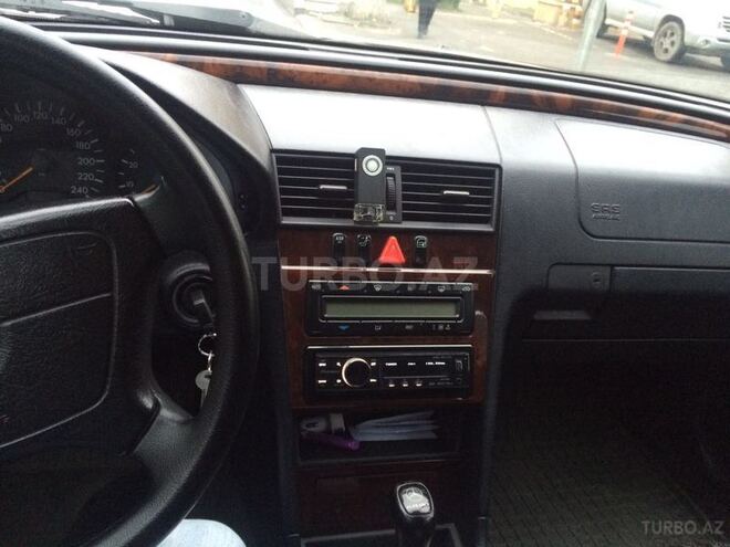 Mercedes C 180 1998, 264,000 km - 1.8 л - Bakı