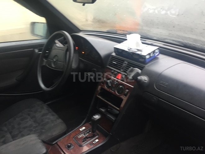 Mercedes C 180 1998, 270,000 km - 1.8 l - Bakı