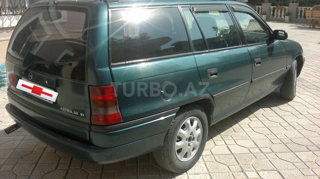 Opel Astra 1997, 340,000 km - 1.6 l - Bakı