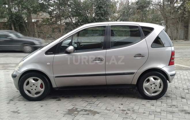 Mercedes A 160 2000, 159,000 km - 1.6 l - Bakı