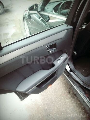 Mercedes E 350 2009, 73,000 km - 3.5 l - Bakı