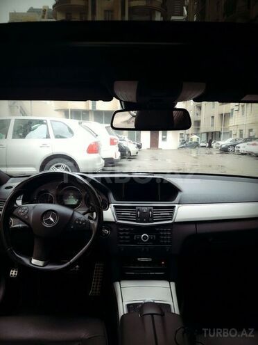 Mercedes E 350 2009, 73,000 km - 3.5 l - Bakı