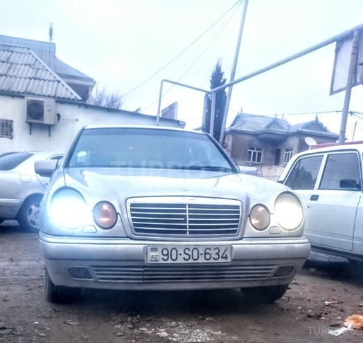 Mercedes E 300 1997, 30,000 km - 3.0 l - Bakı