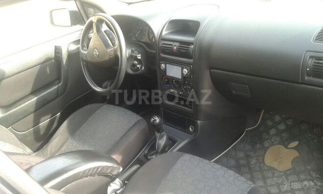 Opel Astra 1999, 235,000 km - 1.6 l - Bakı
