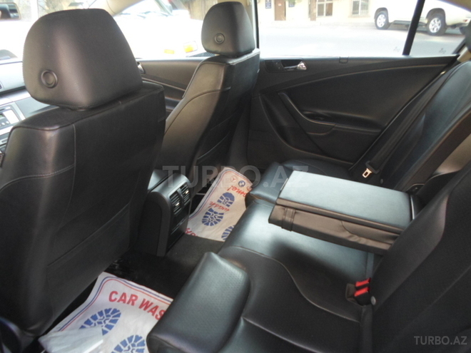 Volkswagen Passat 2007, 130,000 km - 2.0 л - Bakı