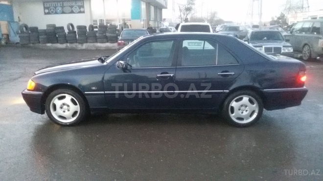 Mercedes C 240 1998, 219,365 km - 2.4 л - Sumqayıt