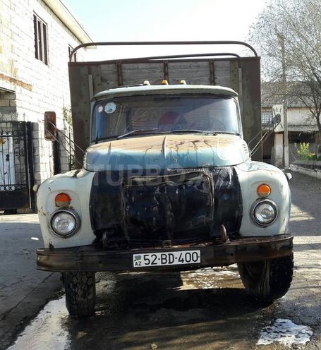 ZIL 130 1986, 122,000 km - 6.0 l - Salyan