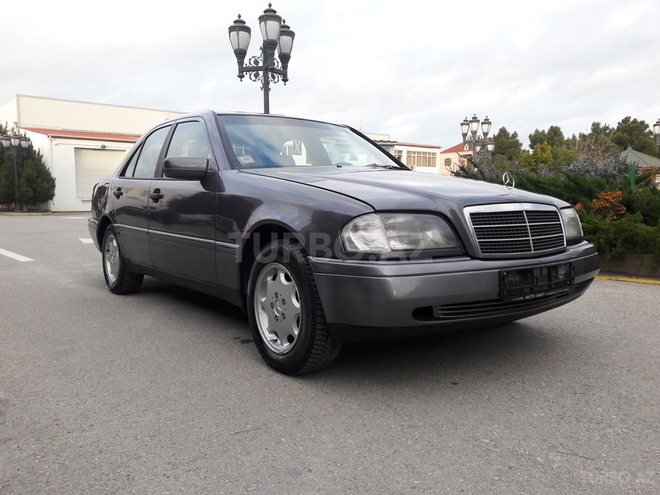Mercedes C 180 1995, 308,000 km - 1.8 l - Bakı