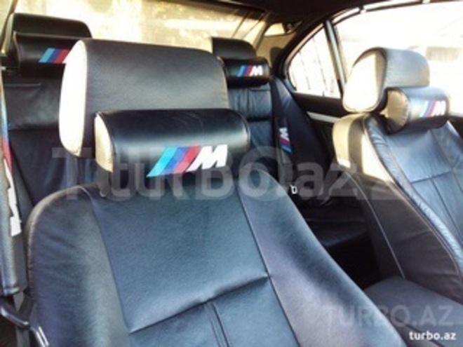 BMW 325 2000, 220,000 km - 2.5 л - Bakı