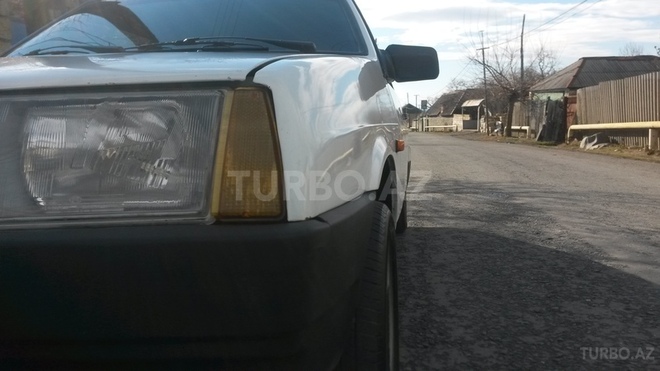 LADA (VAZ) 2108 2000, 100,000 km - 1.5 l - Zaqatala