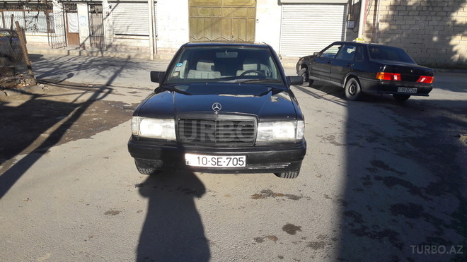 Mercedes 190 1989, 358,000 km - 2.0 л - Bakı