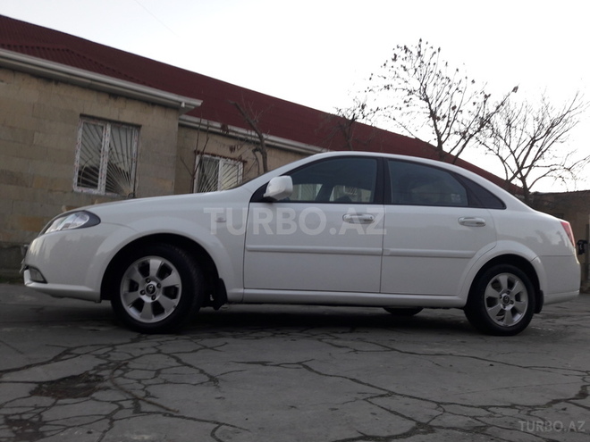 Daewoo Gentra 2014, 38,000 km - 1.5 l - Bakı