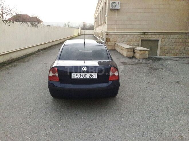 Volkswagen Passat 2003, 156,000 km - 2.0 l - Bakı