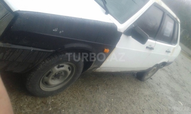 LADA (VAZ) 21099 1997, 300,000 km - 1.5 l - İsmayıllı