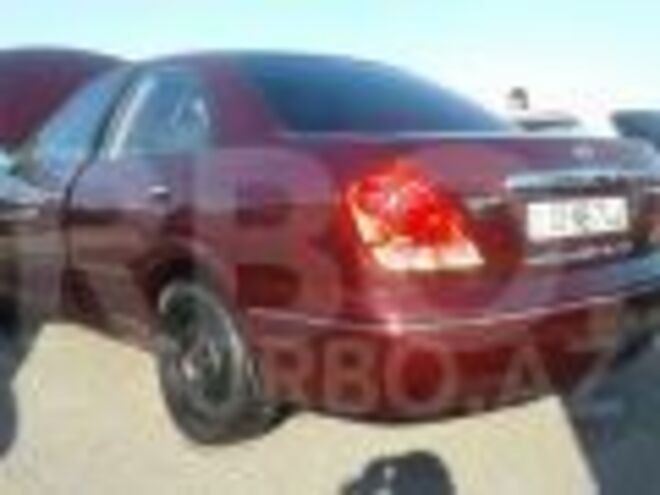 Nissan Sunny 2004, 246,000 km - 1.6 л - Bakı