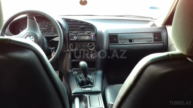 BMW 320 1991, 201,233 km - 2.0 л - Bakı