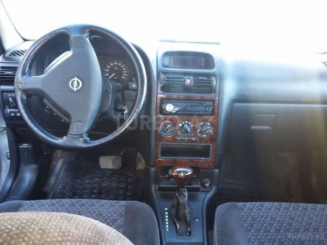 Opel Astra 1999, 255,000 km - 1.6 l - Bakı