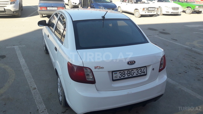 Kia Rio 2009, 246,000 km - 1.4 l - Bakı