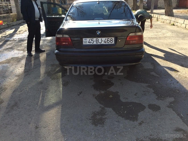 BMW 528 1998, 240,600 km - 2.8 л - Mingəçevir
