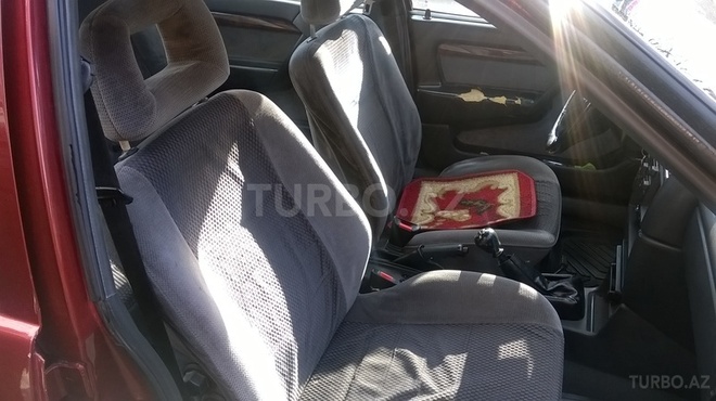 Opel Vectra 1994, 419,070 km - 1.8 л - Qax