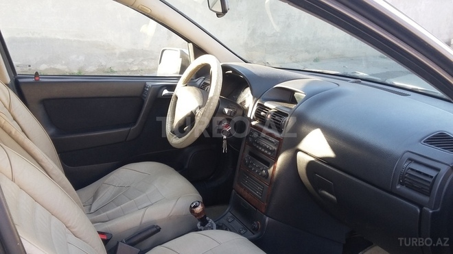 Opel Astra 2002, 268,000 km - 1.8 l - Bakı